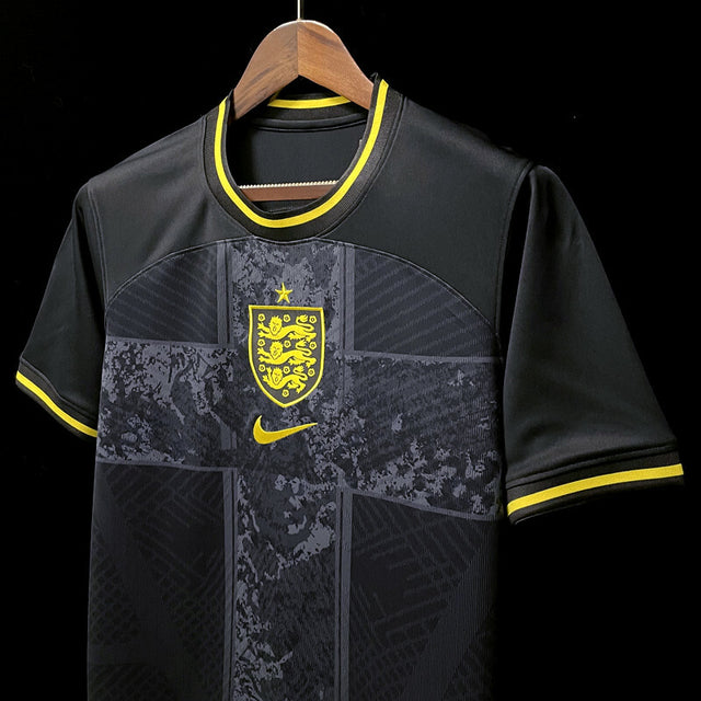 England 22-23 | Black & Yellow Edition