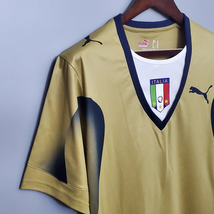 Italy 2006 | Golden | Retro Home