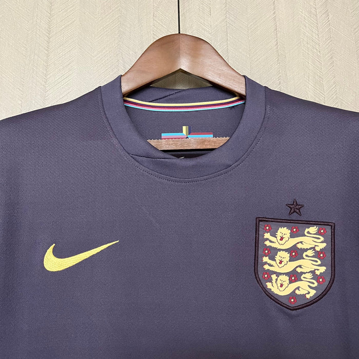 England 24-25 | Away