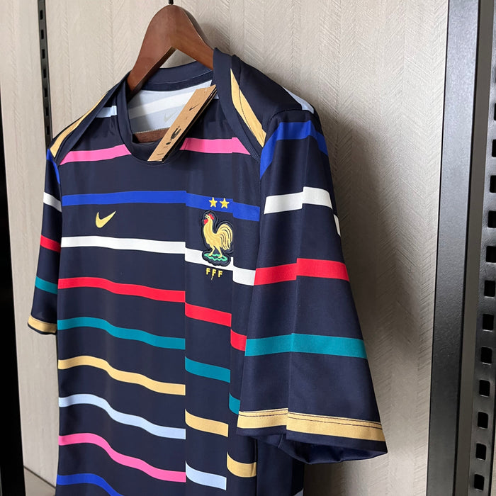 France 24-25 | Training Kit