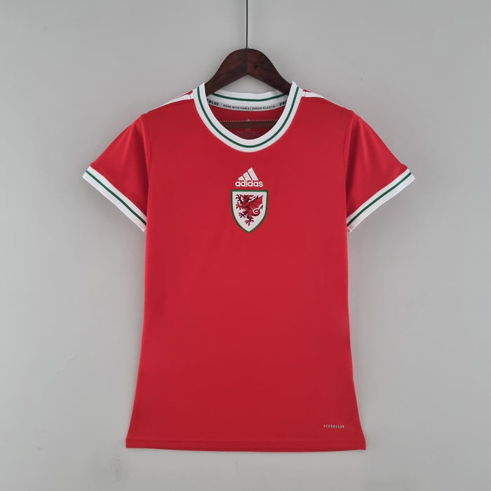 Wales 22 | Women | Red